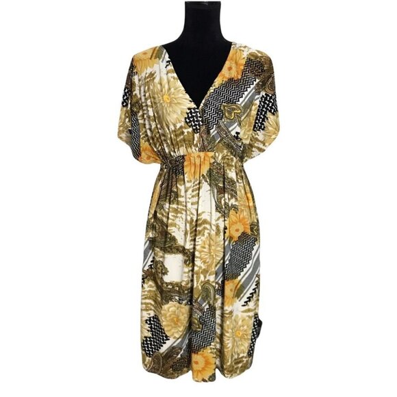 Sunkissed Couture  Multicolor Floral/Paisley Short Sleeve Dress - Size Large - Picture 1 of 6